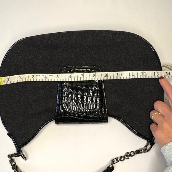 Worth Flannel & Patent Leather Shoulder Bag | Gray Black | Y2K Crescent Purse - Picture 7 of 10